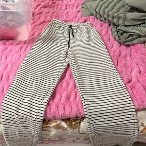 2❗️ pairs of pants to relax in